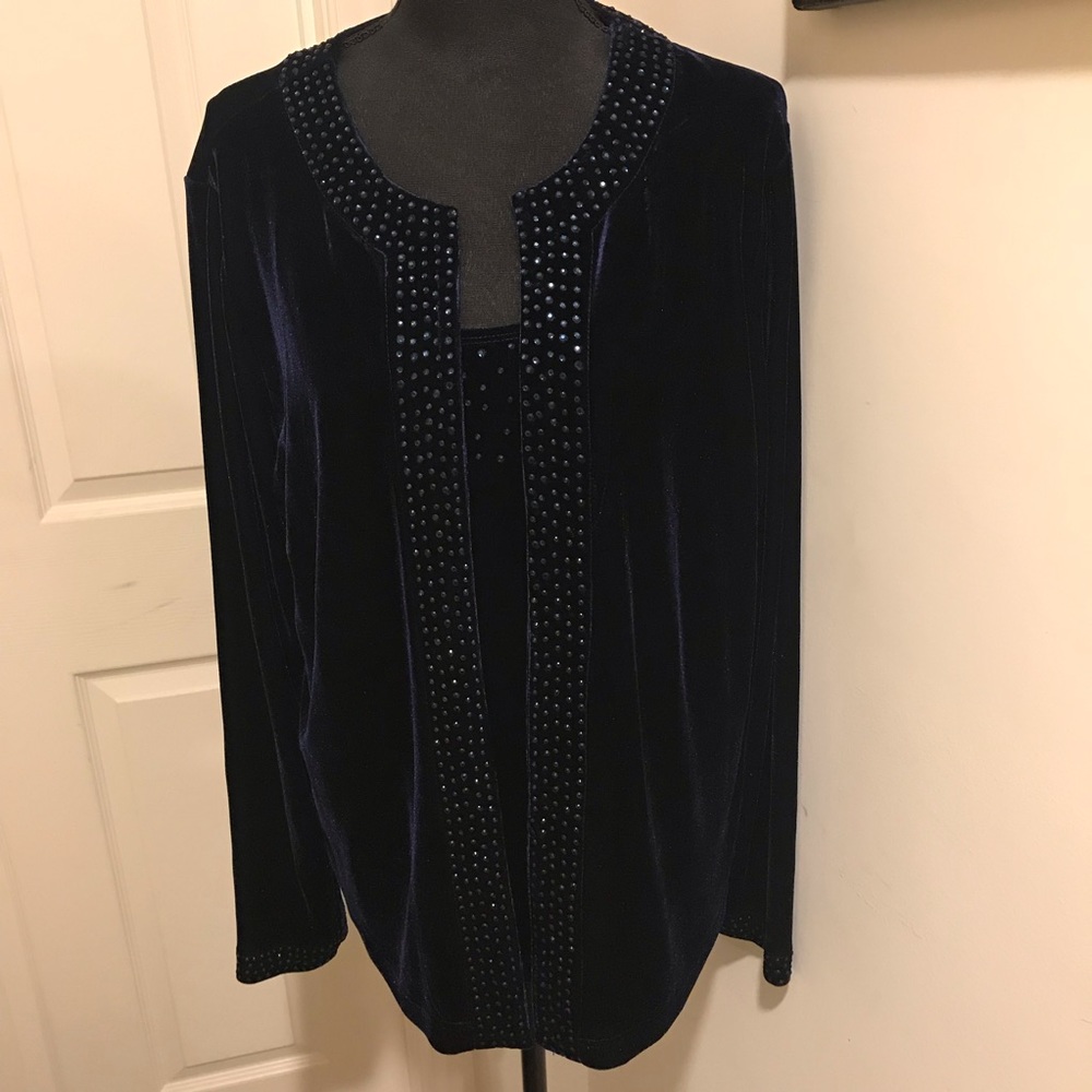 Quaker Factory Jacket and Tank Set. Size: Large